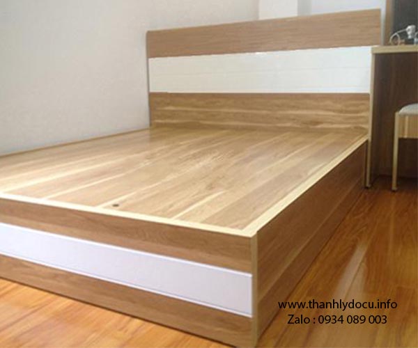 Giá giường ngủ gỗ cũ có đắt không?