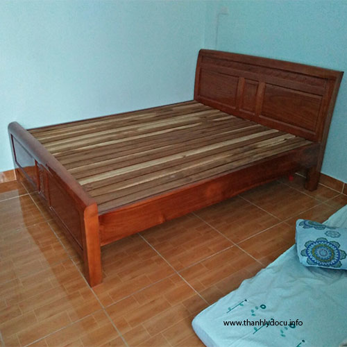 Thanh lý giường gỗ giá rẻ