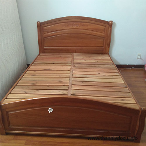 THANH LÝ giường gỗ xoan đào