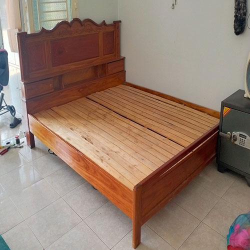 bán giường gỗ cũ thanh lý
