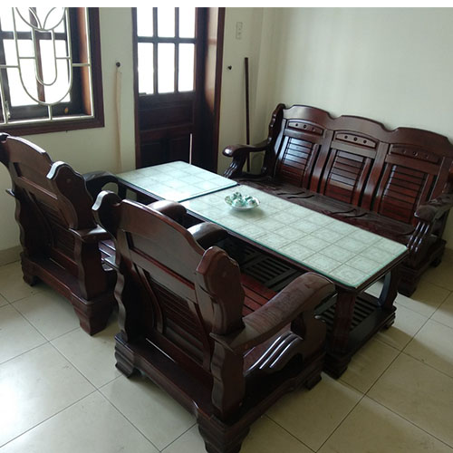 Bộ bàn ghế gỗ Dafuco tphcm là sự lựa chọn hoàn hảo cho không gian phòng ăn của bạn. Những hình ảnh của bộ bàn ghế gỗ Dafuco tphcm giúp bạn dễ dàng cảm nhận được sự độc đáo, sang trọng và tiện nghi của sản phẩm.